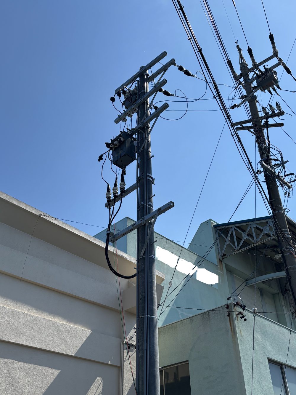 電柱からの高圧引込工事